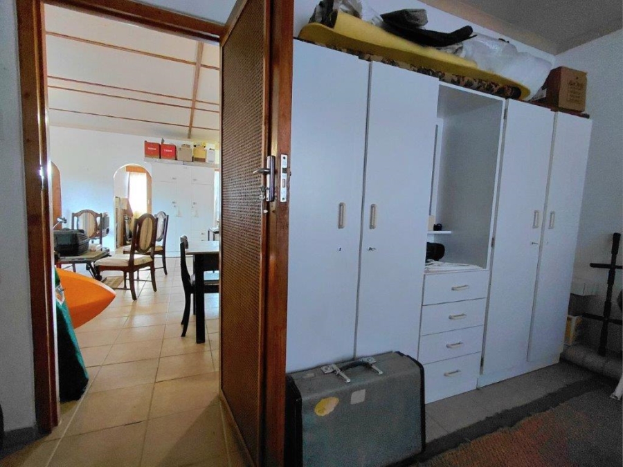 7 Bedroom Property for Sale in Gordons Bay Central Western Cape